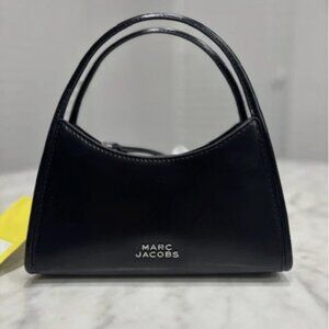 Marc Jacobs The Claw Clip Crossbody Bag Black NWT$295